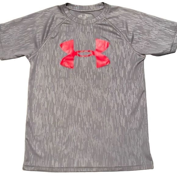 Under Armour Other - EUC! Under Armour Gray Dry Fit Tee with Red Front Logo - Size M